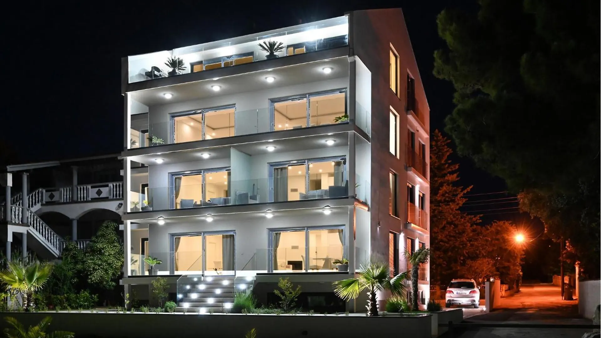 Stunning Apartment In Bibinje With Kitchen